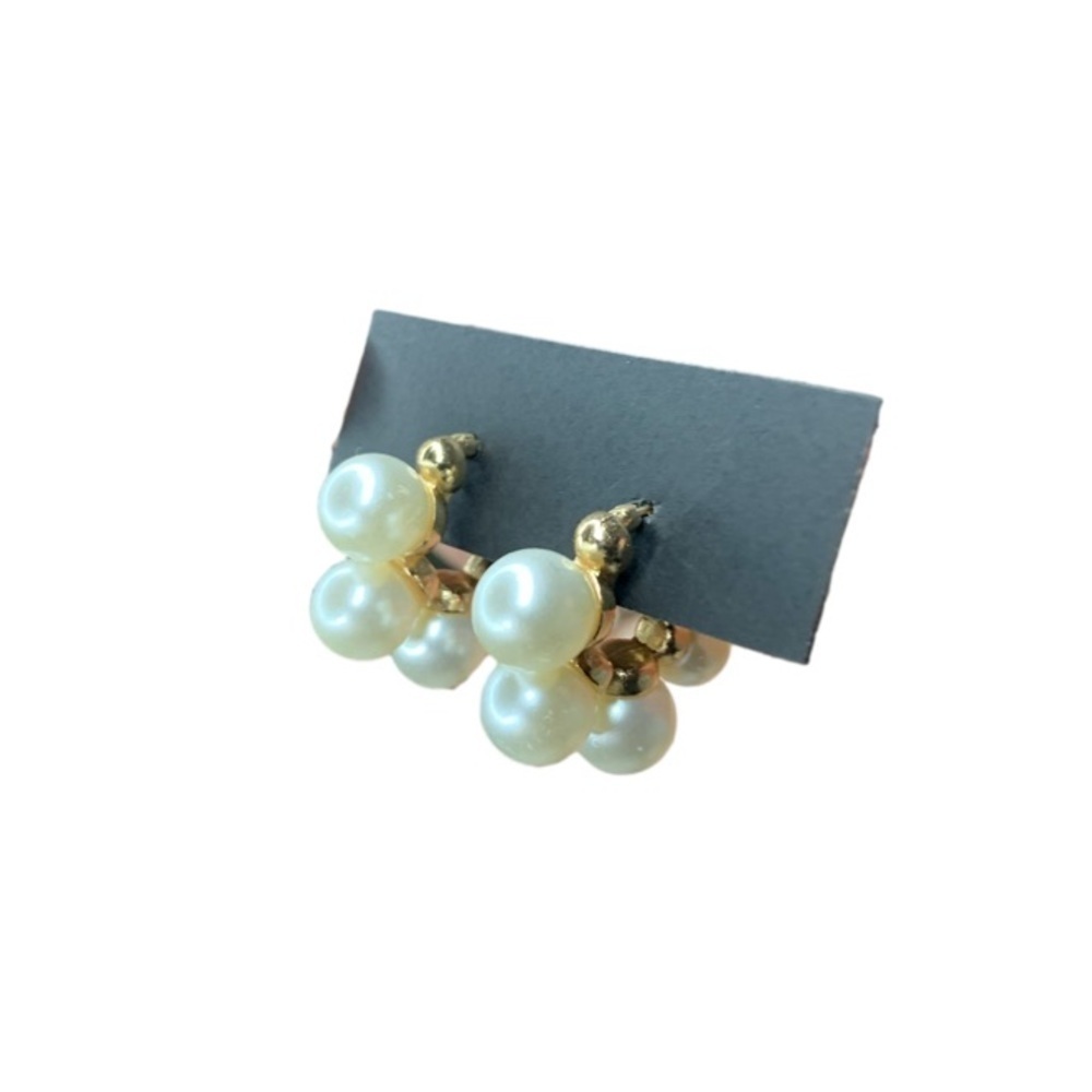 Pearl gold hoops